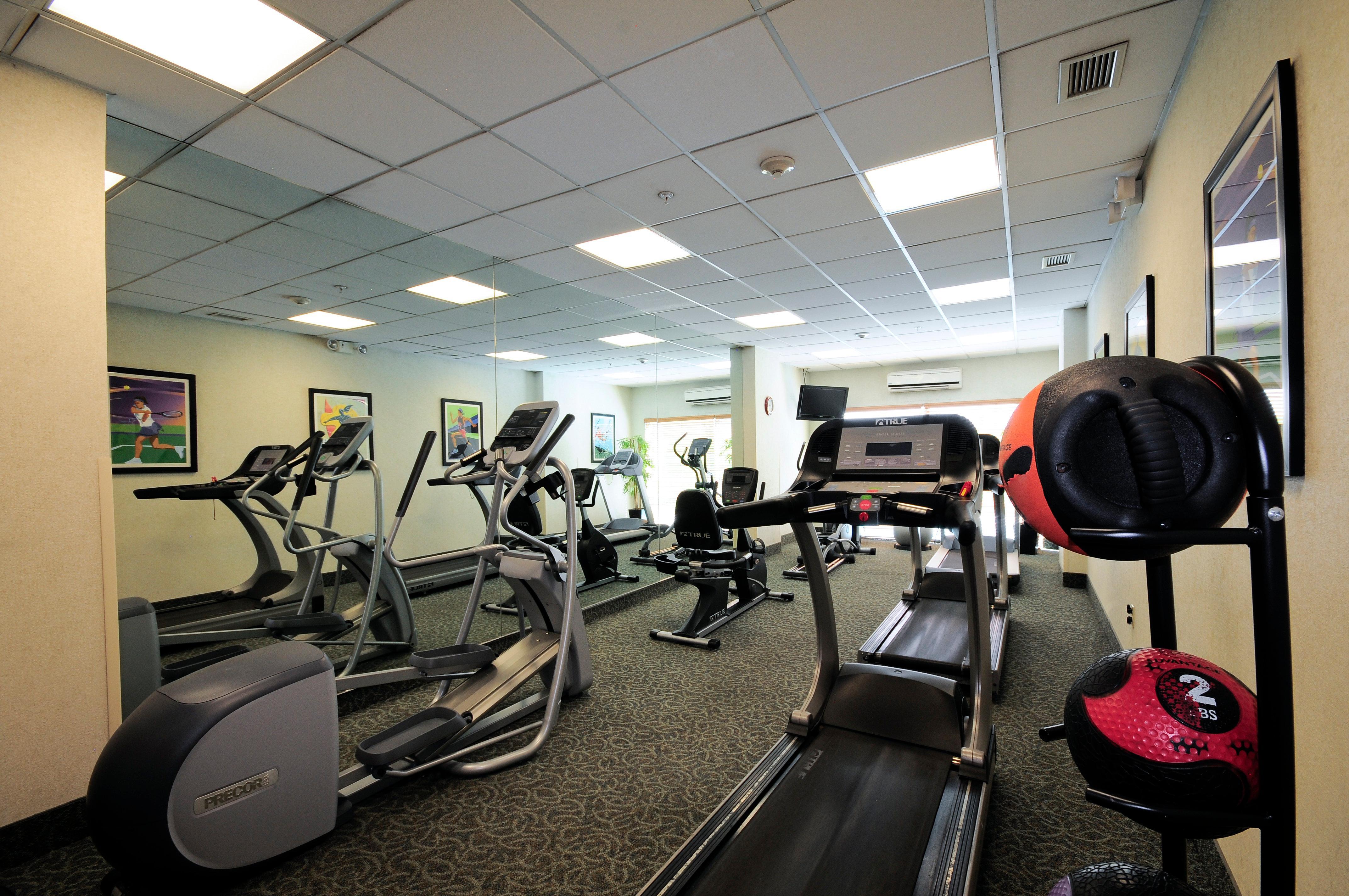 Holiday Inn Express & Suites Toluca Zona Aeropuerto By Ihg Εξωτερικό φωτογραφία