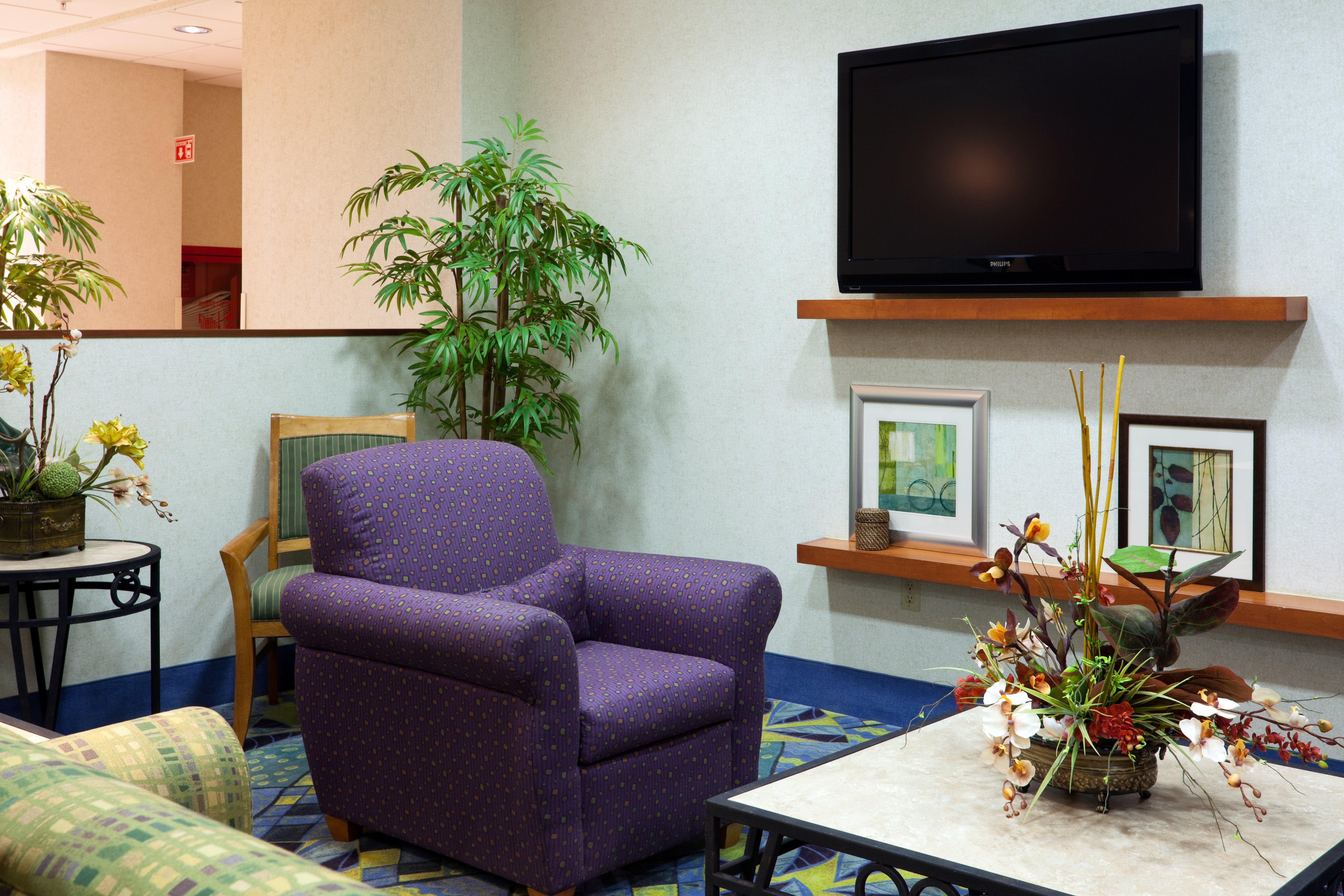 Holiday Inn Express & Suites Toluca Zona Aeropuerto By Ihg Εξωτερικό φωτογραφία