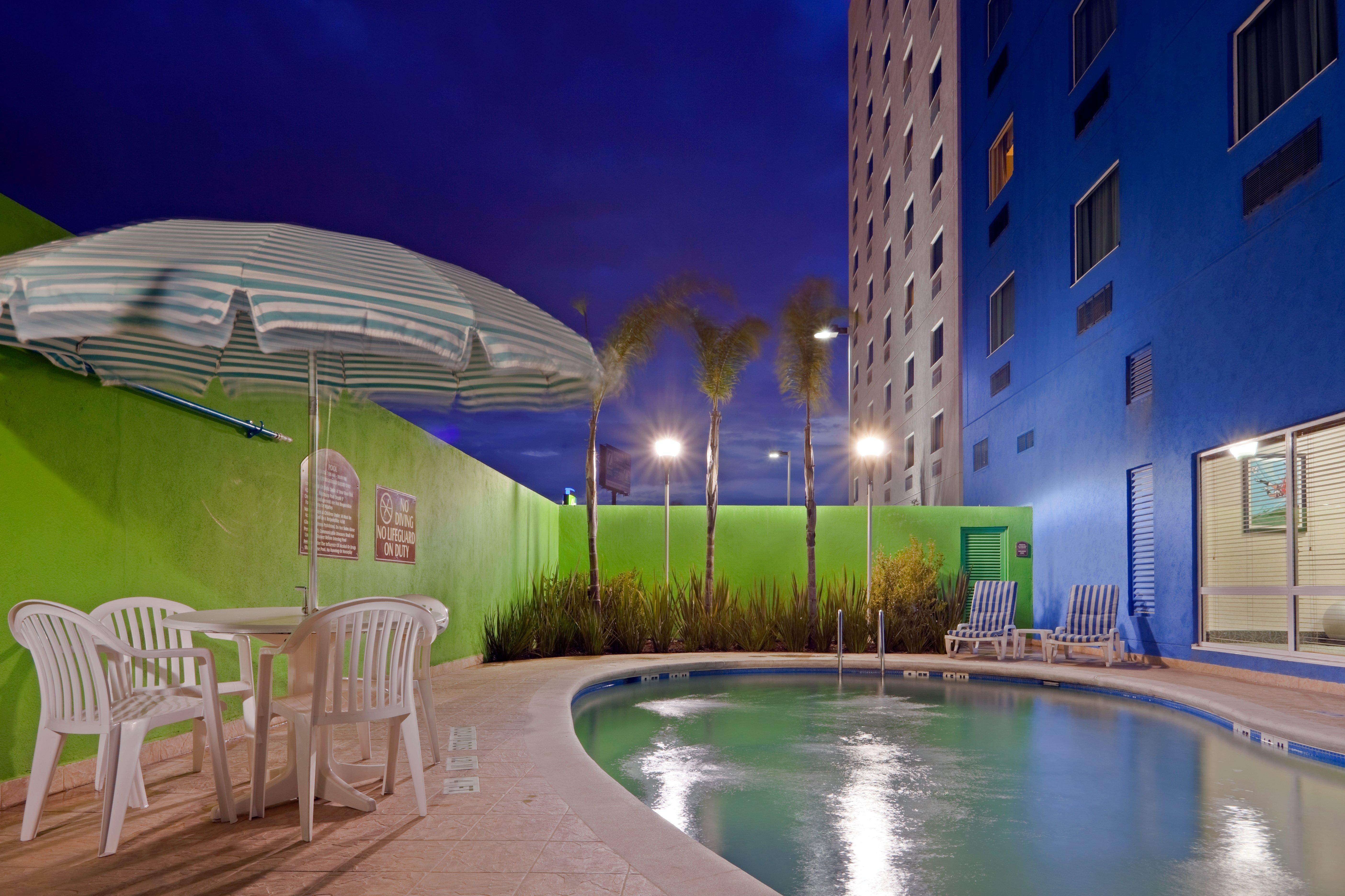 Holiday Inn Express & Suites Toluca Zona Aeropuerto By Ihg Εξωτερικό φωτογραφία