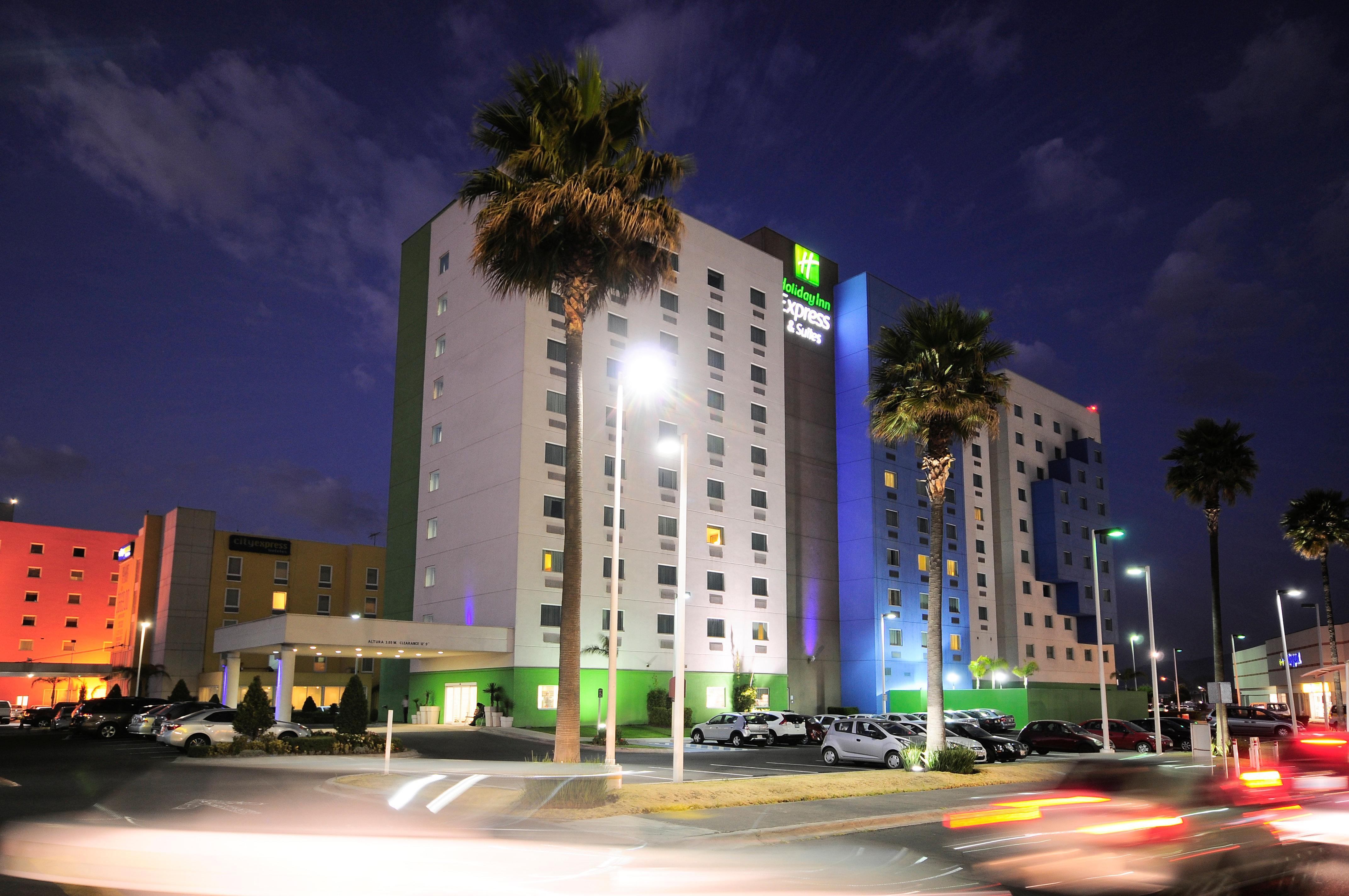 Holiday Inn Express & Suites Toluca Zona Aeropuerto By Ihg Εξωτερικό φωτογραφία