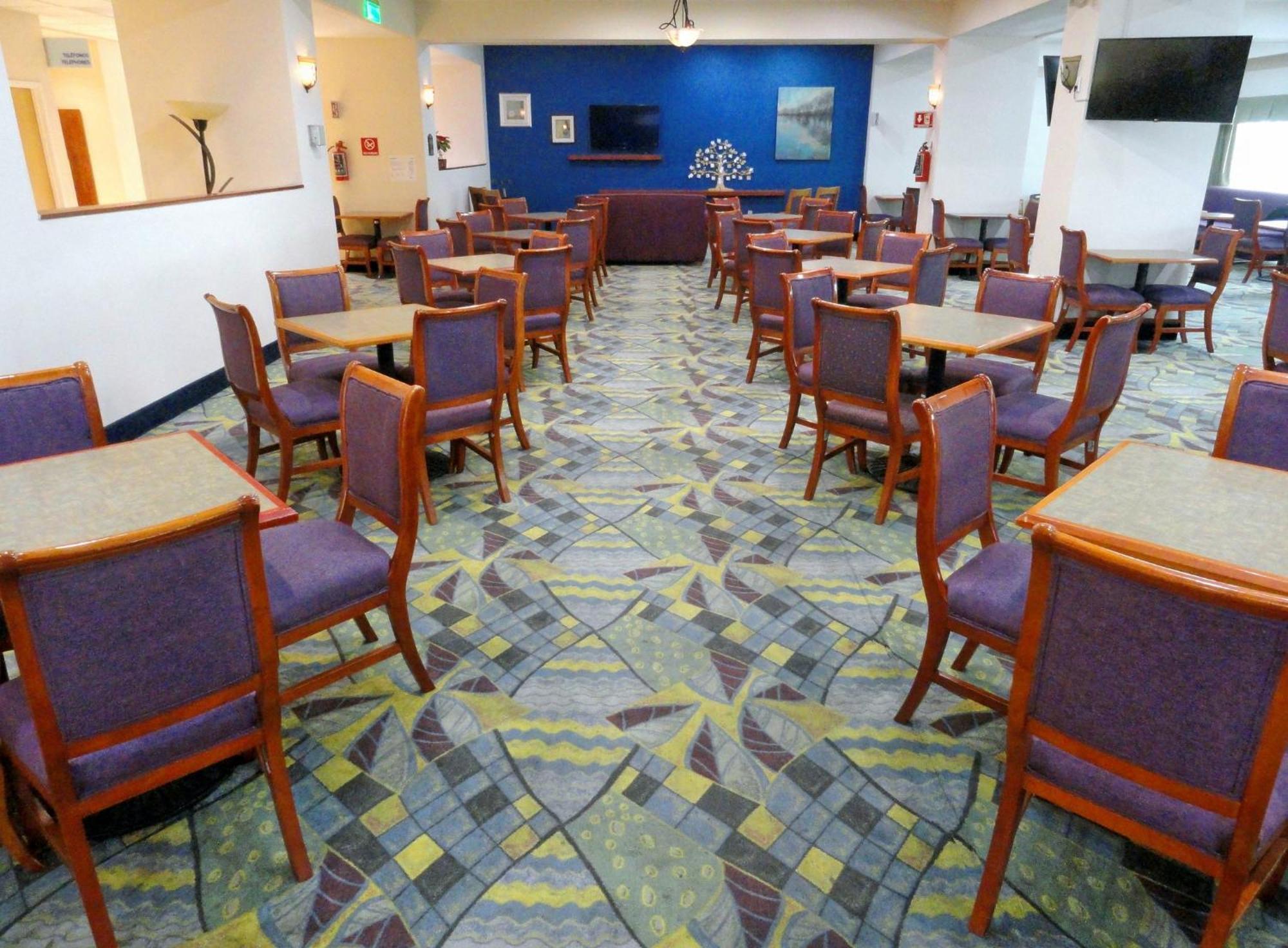 Holiday Inn Express & Suites Toluca Zona Aeropuerto By Ihg Εξωτερικό φωτογραφία