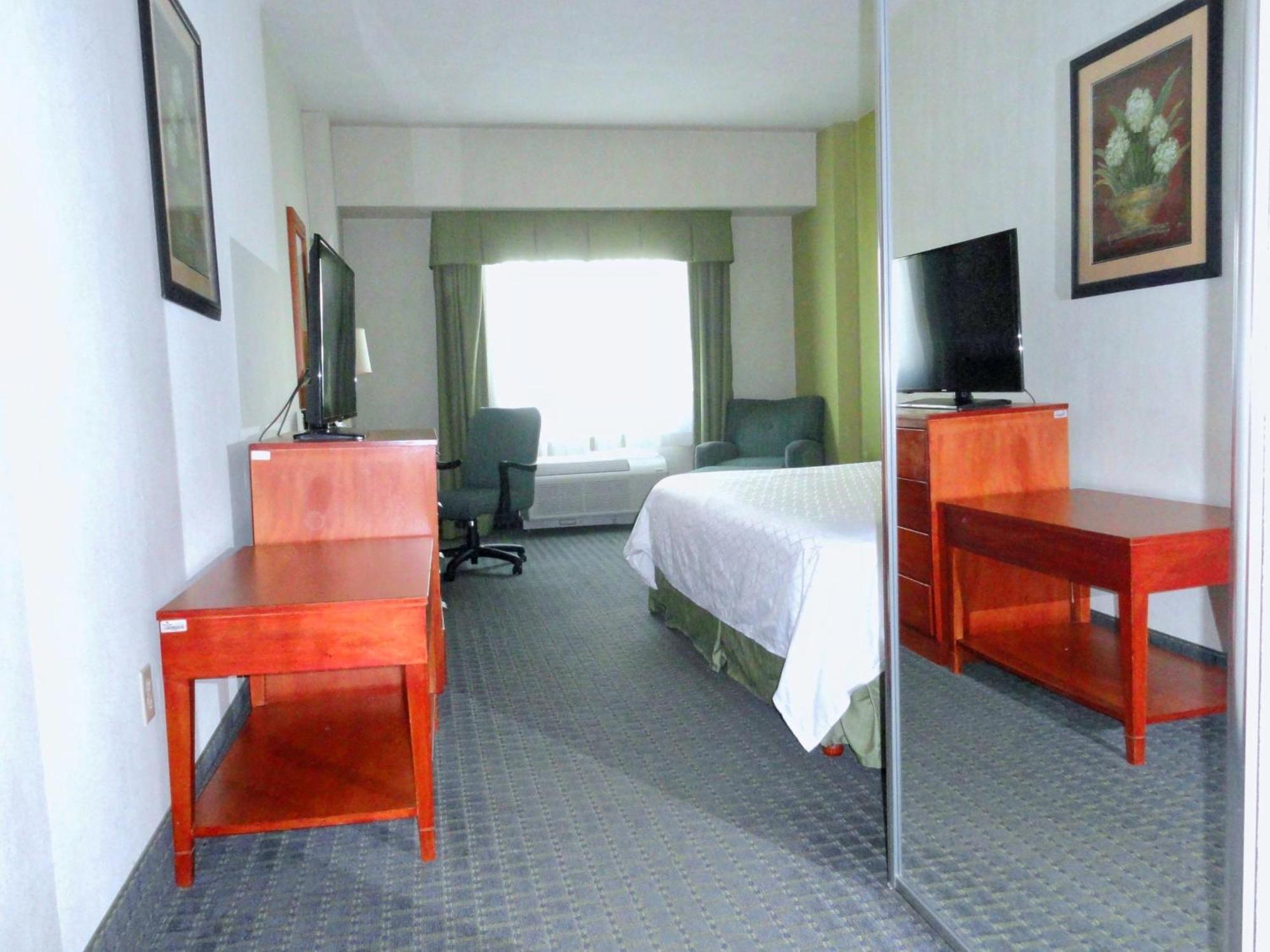 Holiday Inn Express & Suites Toluca Zona Aeropuerto By Ihg Εξωτερικό φωτογραφία